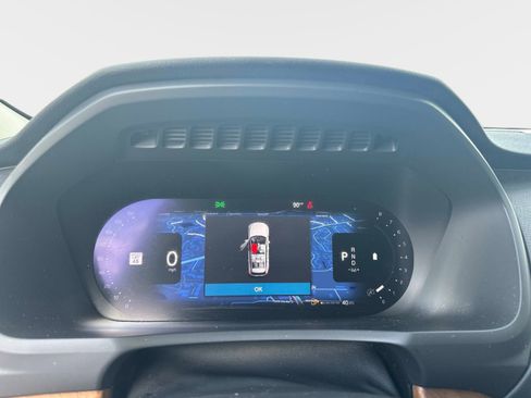 Certified 2023 Volvo XC90 B6 Plus image 26