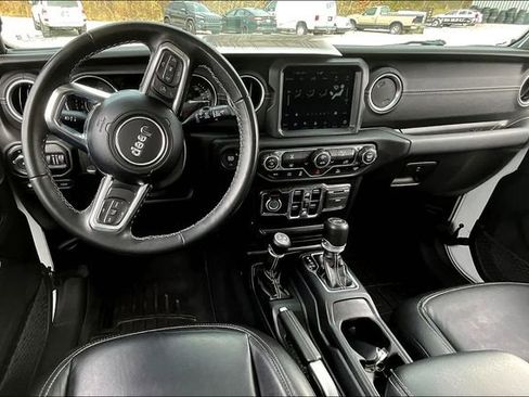 Used 2021 Jeep Wrangler Unlimited Sahara image 15