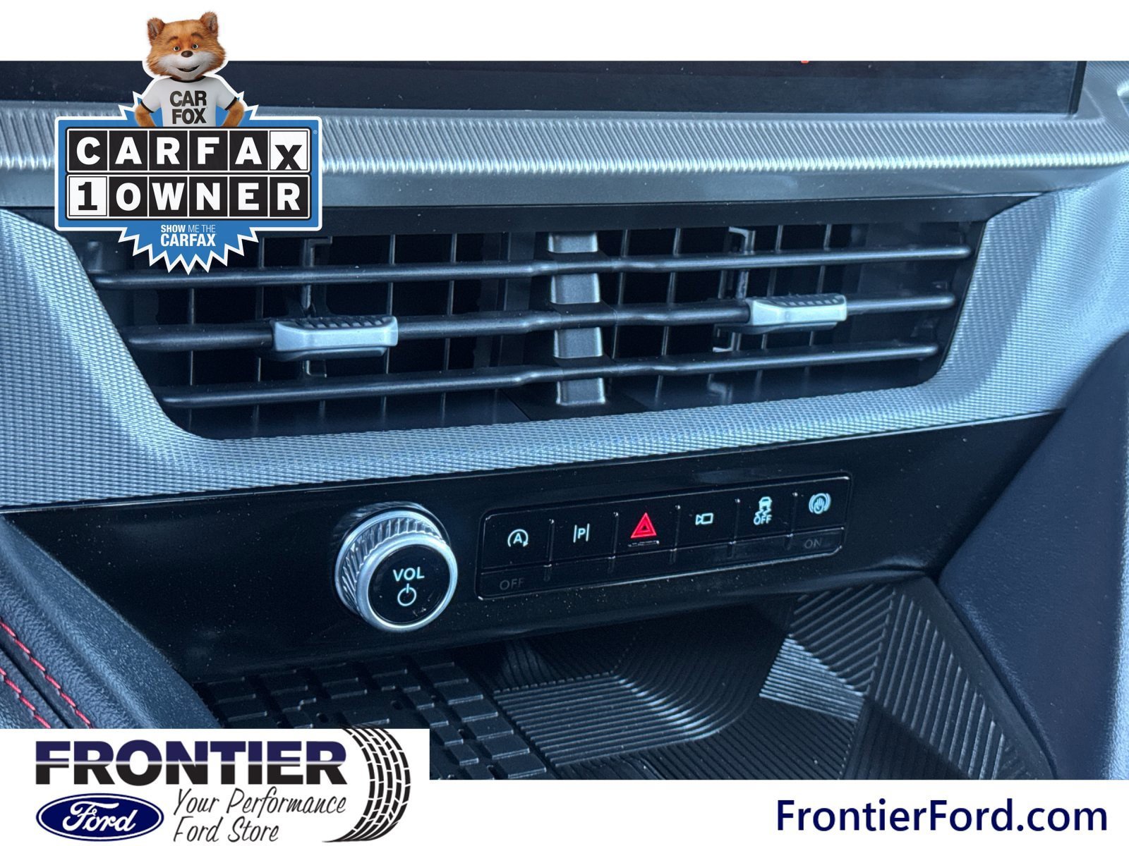 Used 2025 Ford Explorer ST AWD/4WD image 22