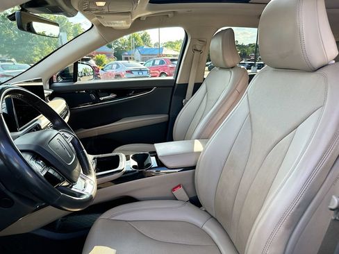 Certified 2023 Lincoln Nautilus Reserve w/ Monochromatic Package AWD/4WD image 8