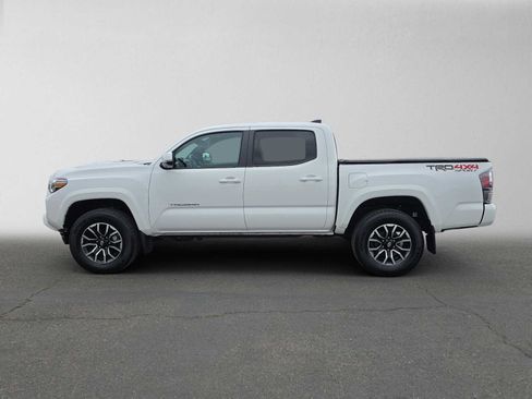 Used 2023 Toyota Tacoma TRD Sport w/ Advanced Technology Package AWD/4WD image 7