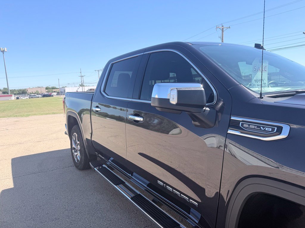 Used 2024 GMC Sierra 1500 SLT AWD/4WD image 11