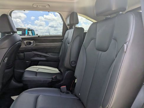 Certified 2026 Kia Sorento SX AWD/4WD image 19