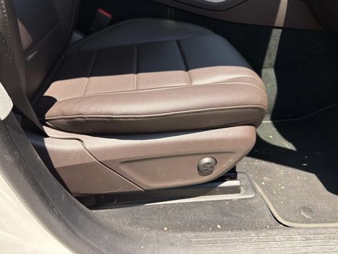 Used 2022 Mercedes-Benz GLE 350 4MATIC image 12