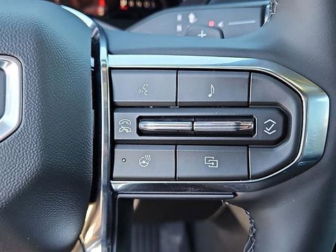 New 2026 GMC Acadia Elevation image 19