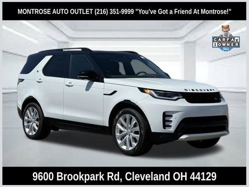 Used 2024 Land Rover Discovery Dynamic SE AWD/4WD image 1