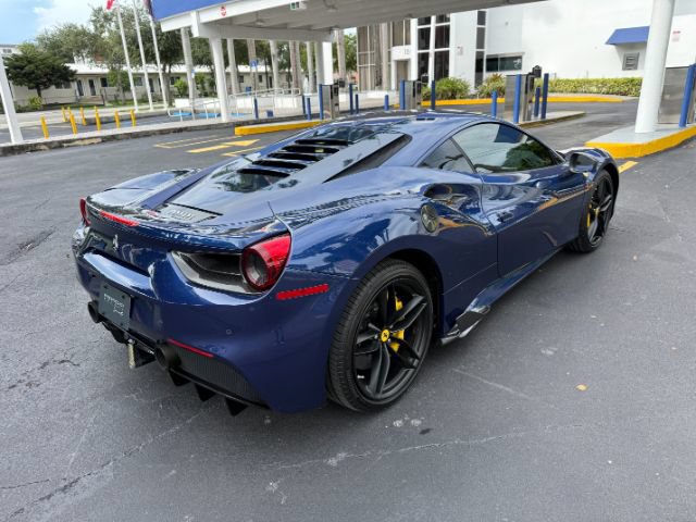 Used 2016 Ferrari 488 GTB RWD image 36