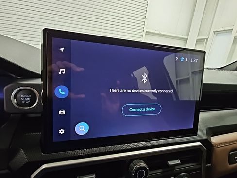 Used 2025 Toyota 4Runner Limited image 15