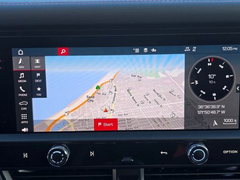 Used 2024 Porsche Macan S image 6