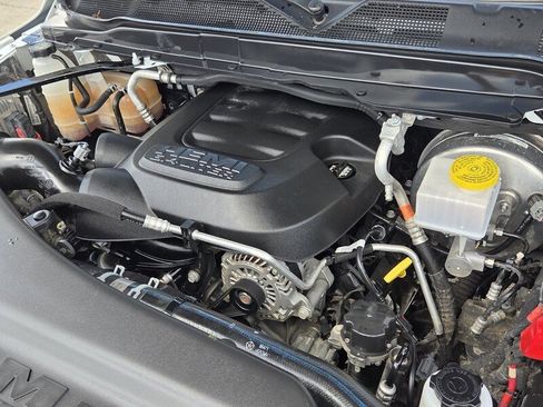 Certified 2024 RAM 2500 Big Horn AWD/4WD image 22