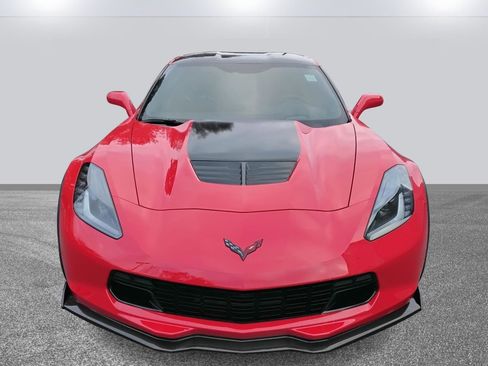Used 2015 Chevrolet Corvette Z06 w/ 3LZ Preferred Equipment Group image 2