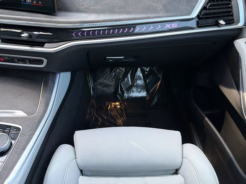 Used 2024 BMW X5 sDrive40i w/ Parking Assistance Package RWD image 32