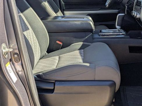 Used 2018 Toyota Tundra SR5 image 20
