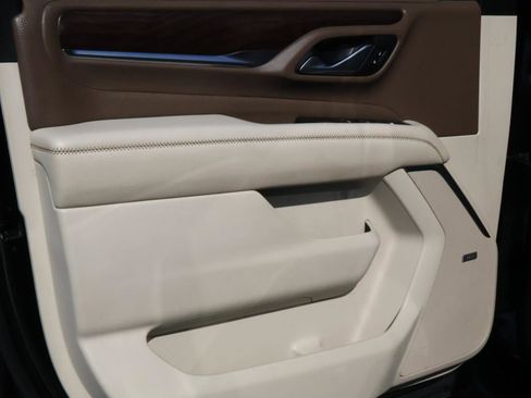 Used 2021 GMC Yukon Denali w/ LPO, Illumination Package image 19