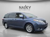 Used 2017 Toyota Sienna XLE image 4
