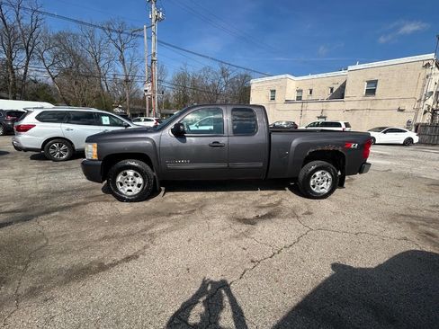 Used 2011 Chevrolet Silverado 1500 LT w/ All-Star Edition image 4