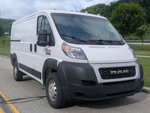 Used 2019 RAM ProMaster 1500 FWD image 3