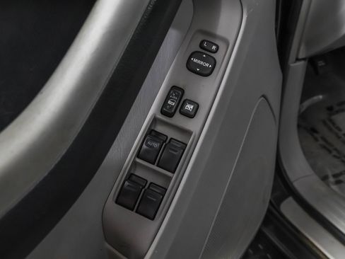 Used 2006 Toyota 4Runner Limited image 34