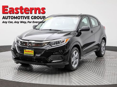 Used 2019 Honda HR-V LX image 1