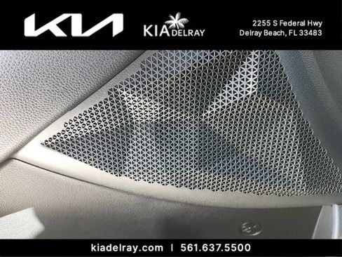 New 2026 Kia Seltos EX FWD image 16