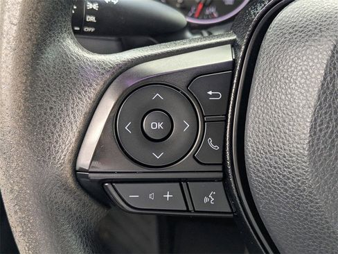 Used 2019 Toyota RAV4 LE image 23