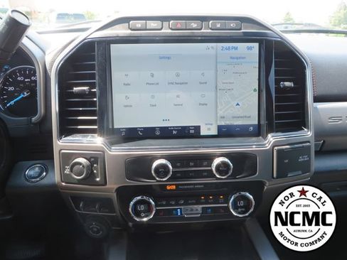Used 2022 Ford F350 Platinum w/ FX4 Off-Road Package AWD/4WD image 31