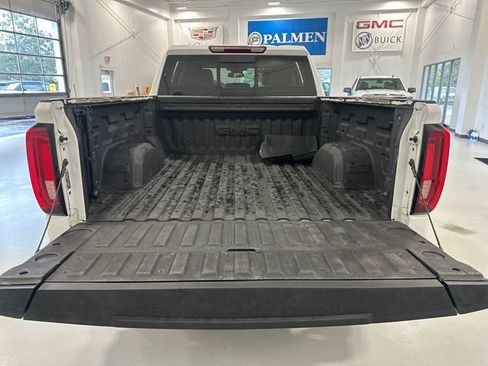 Used 2023 GMC Sierra 1500 SLT w/ SLT Premium Plus Package AWD/4WD image 31
