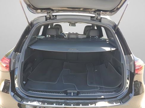 Certified 2025 Mercedes-Benz GLC 300 300 image 8