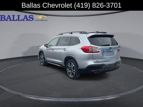 Used 2023 Subaru Ascent Limited AWD/4WD image 6
