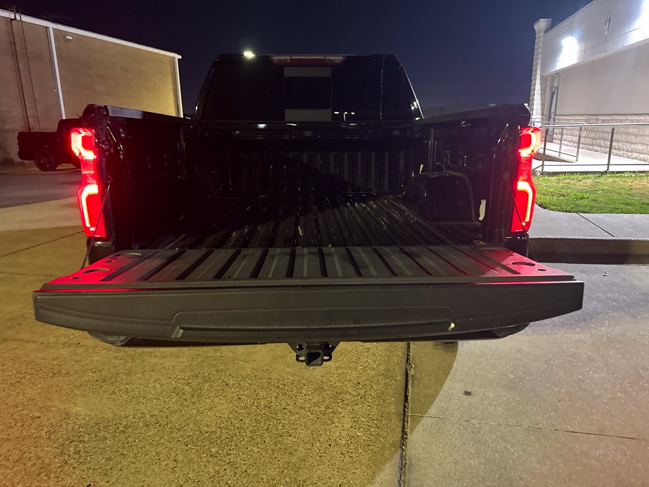 Used 2021 Chevrolet Silverado 1500 RST w/ Convenience Package II RWD image 6