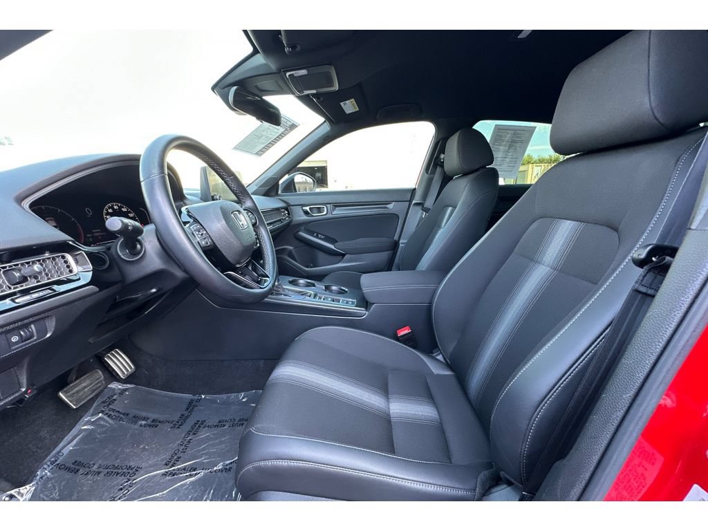 Used 2025 Honda Civic Sport image 10