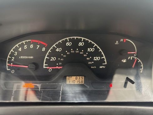 Used 2002 Mitsubishi Lancer ES image 11