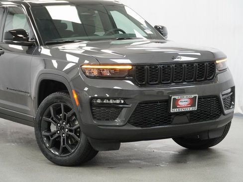 New 2025 Jeep Grand Cherokee Limited image 3