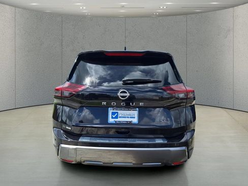 Used 2024 Nissan Rogue SL w/ SL Premium Package FWD image 4