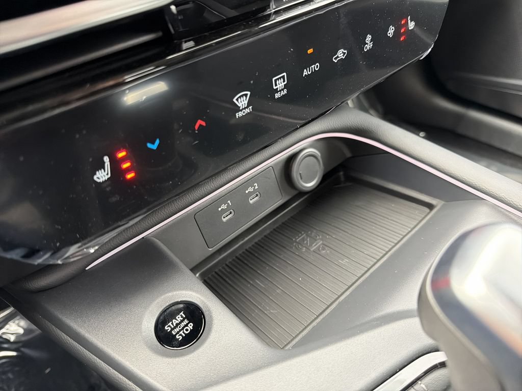 Certified 2026 Nissan Sentra SV w/ SV Convenience Package FWD image 26