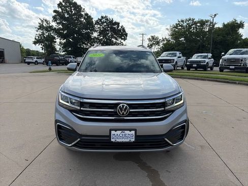 Used 2021 Volkswagen Atlas SE w/ Panoramic Sunroof Package AWD/4WD image 8
