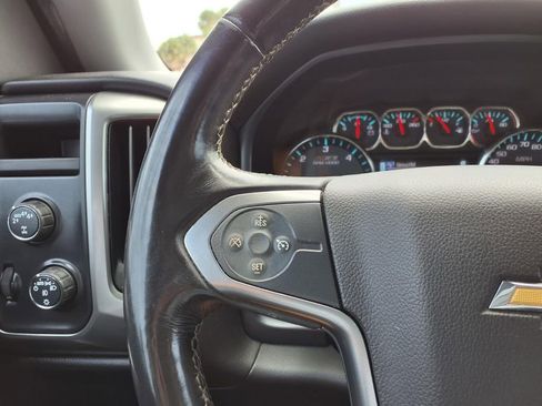 Used 2018 Chevrolet Silverado 1500 LT w/ All Star Edition AWD/4WD image 33