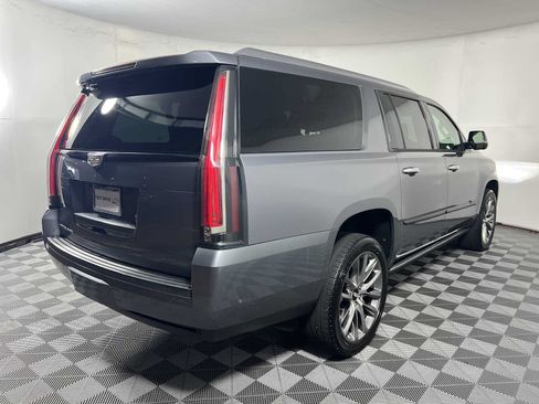 Used 2020 Cadillac Escalade ESV Premium Luxury w/ Escalade Sport Edition RWD image 11