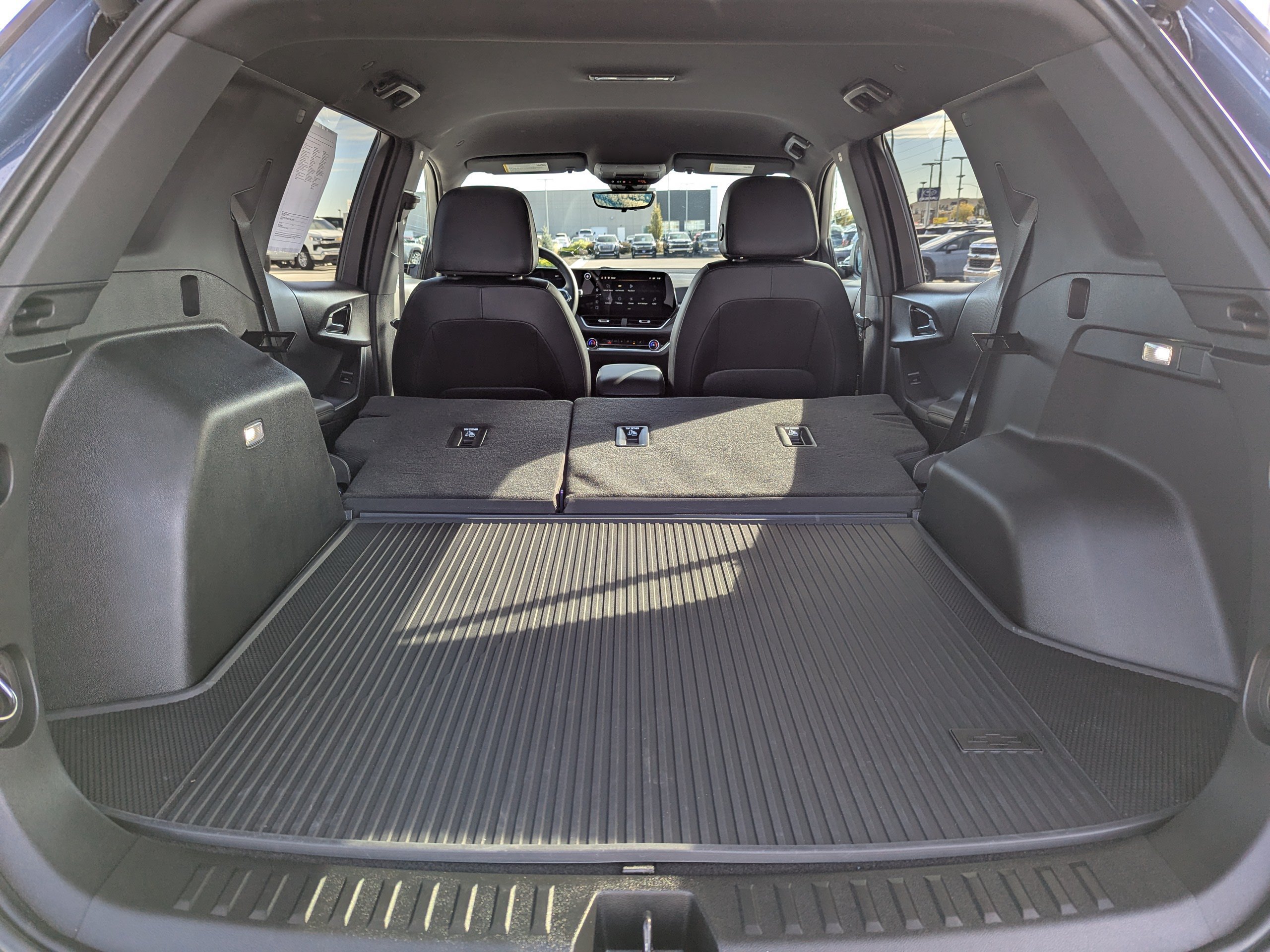 Certified 2026 Chevrolet Equinox LT w/ Convenience Package II AWD/4WD image 38