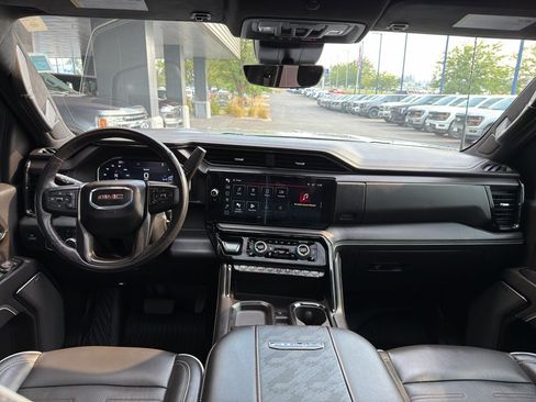 Used 2024 GMC Sierra 2500 AT4X w/ AT4X AEV Edition AWD/4WD image 39