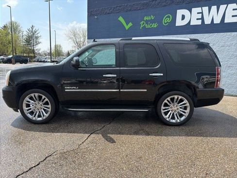 Used 2014 GMC Yukon Denali AWD/4WD image 2