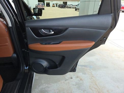 Used 2020 Nissan Rogue SL AWD/4WD image 52