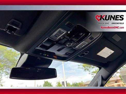 New 2026 GMC Yukon XL Elevation AWD/4WD image 21