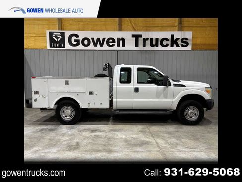 Used 2011 Ford F250 XL AWD/4WD image 1