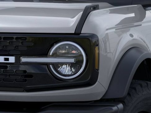 New 2026 Ford Bronco Badlands w/ Black Appearance Package AWD/4WD image 35