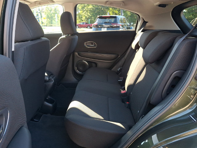 Used 2016 Honda HR-V EX image 9