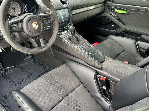 Used 2025 Porsche 718 Cayman GT4 RS image 6