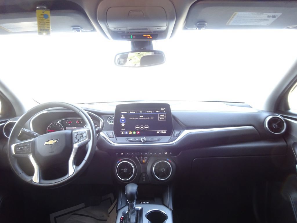 Certified 2023 Chevrolet Blazer LT w/ Convenience Package FWD image 21