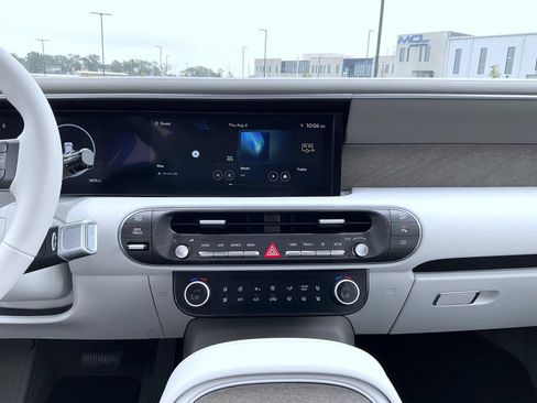Certified 2026 Hyundai Palisade Limited AWD/4WD image 13