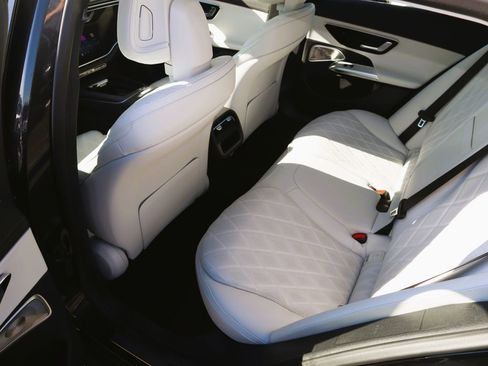 New 2026 Mercedes-Benz E 450 4MATIC All-Terrain Wagon image 9